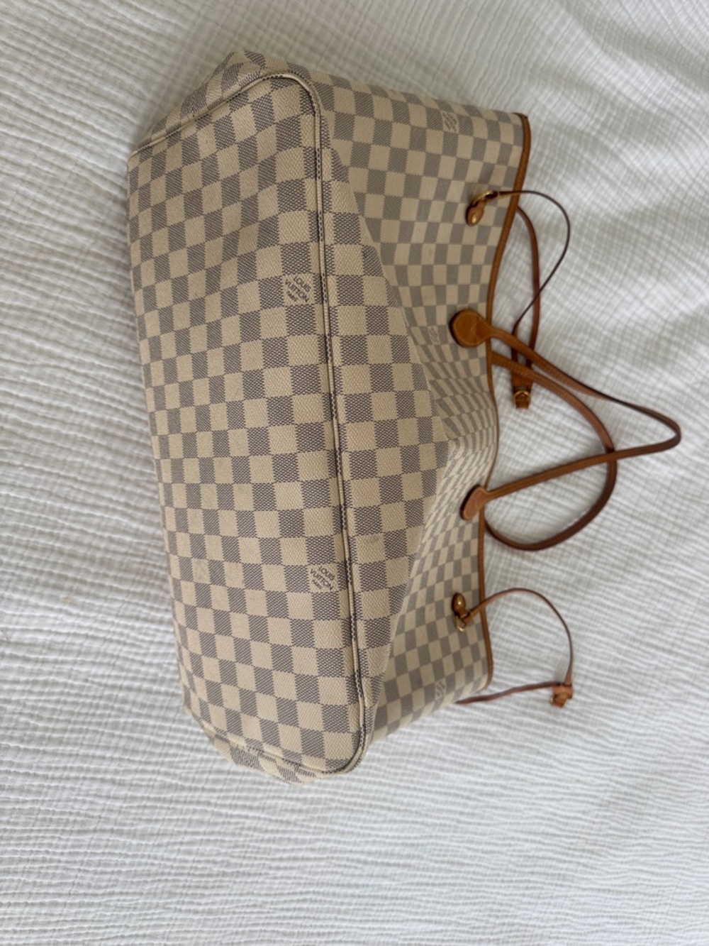Large Louis Vuitton Neverfull with wallet included - Picture 4 of 8
